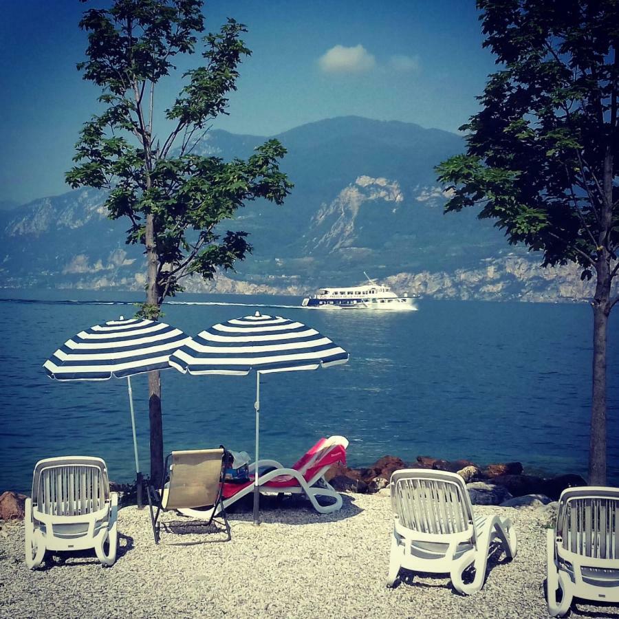 Piccolo Hotel Direkt Am See Brenzone sul Garda Eksteriør billede